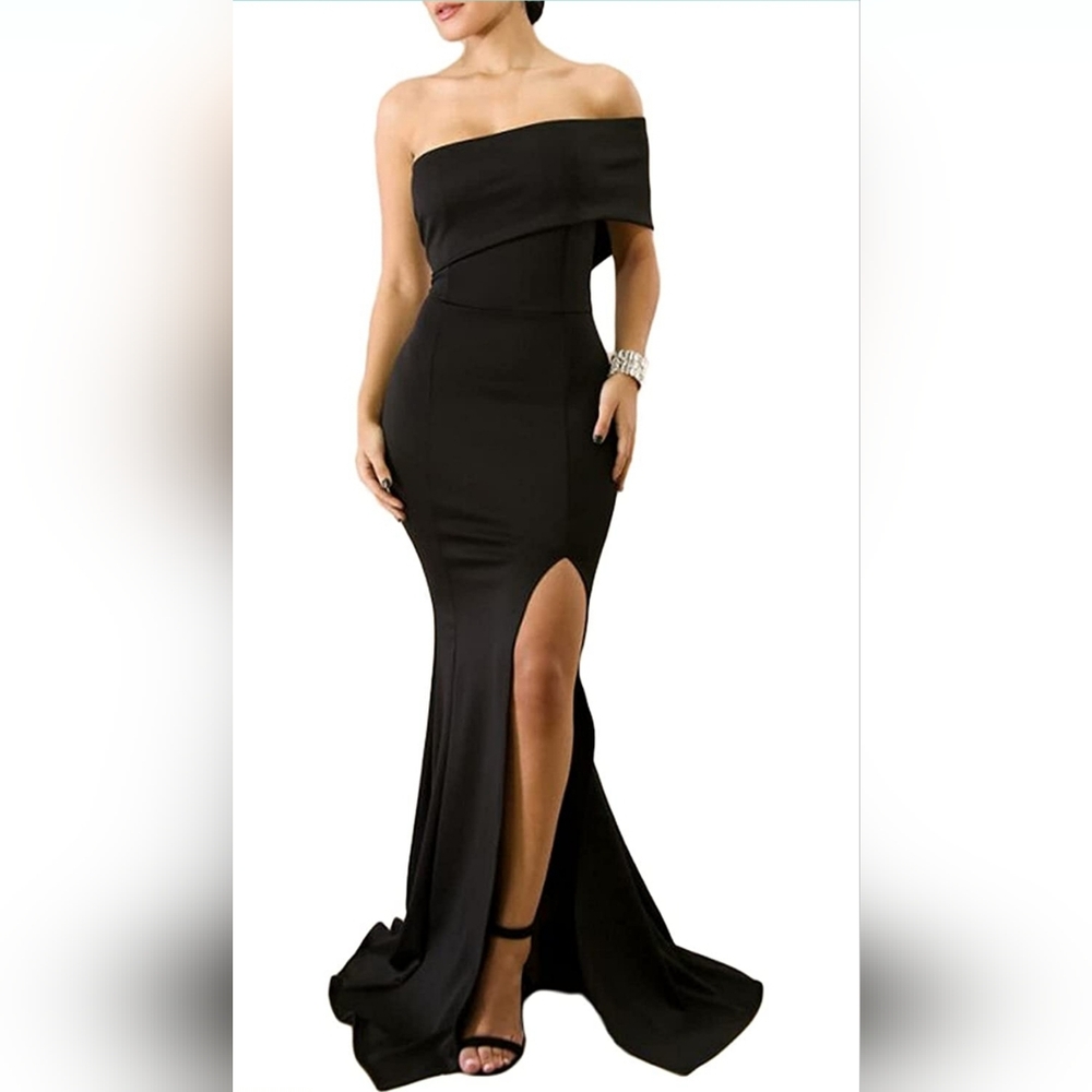 Sexy and sophisticated One Shoulder Gown